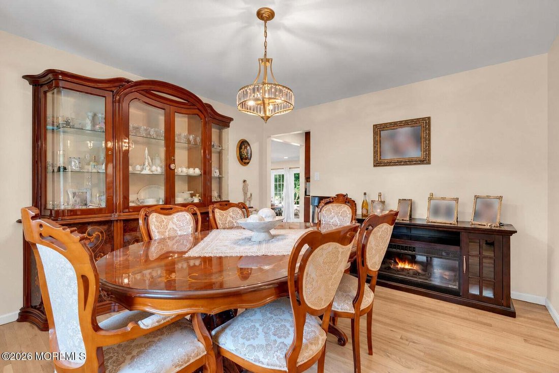 House in East Brunswick, New Jersey, United States 5 - 19035326