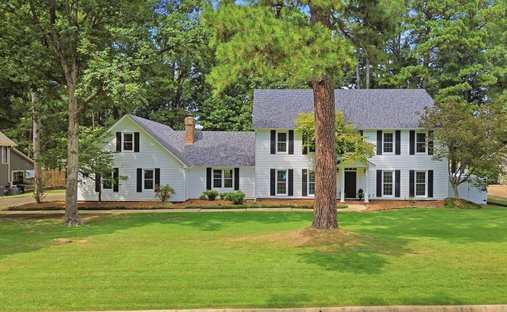 House in Maumelle, Arkansas, United States 1