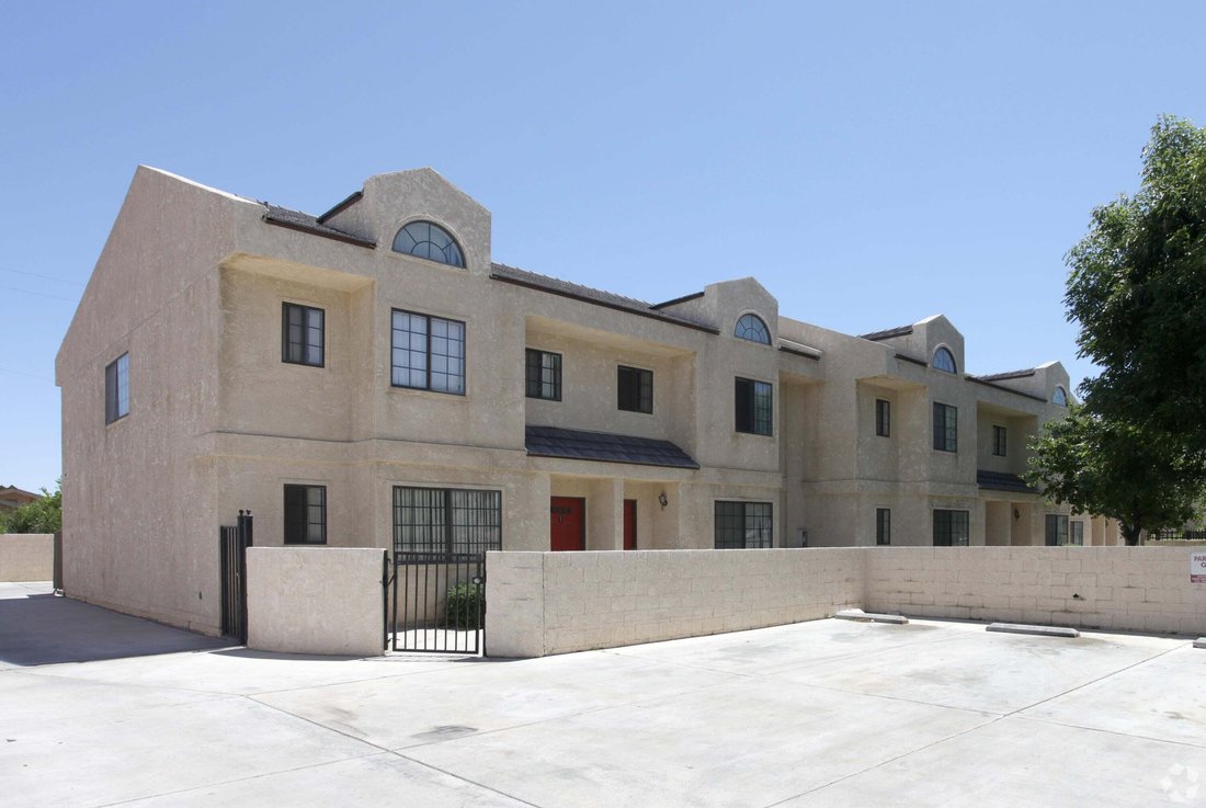 Apartment in Palm Springs, California, United States 1 - 19035286