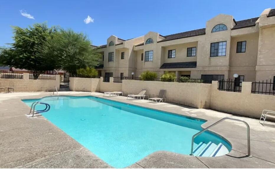 Apartment in Palm Springs, California, United States 3 - 19035286