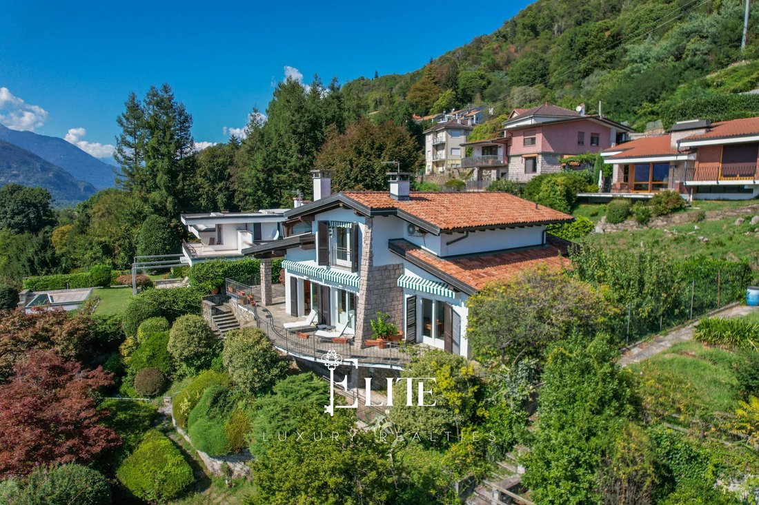 Villa in Verbania, Piedmont, Italy 4 - 19036090
