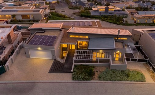 Haus in Strand, Helderberg, Kapstadt 1