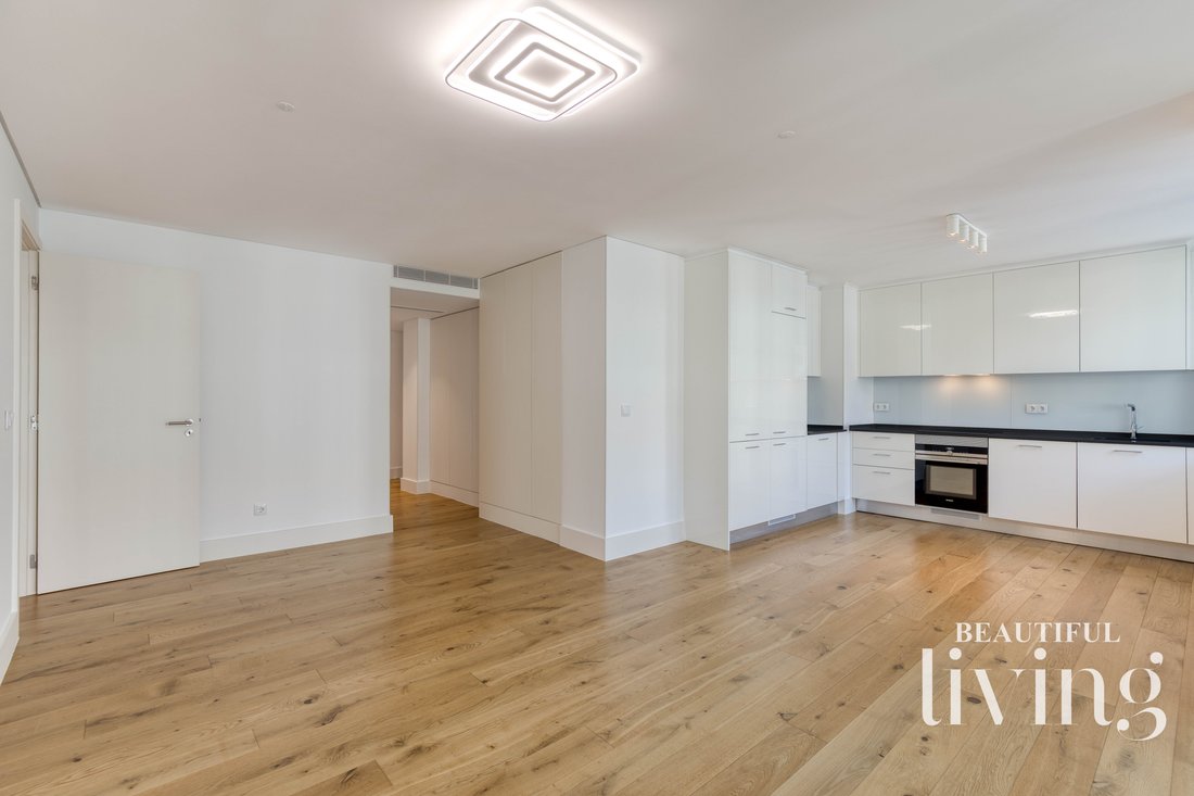 Apartment in Avenidas Novas, Lisbon, Portugal 4 - 19035945