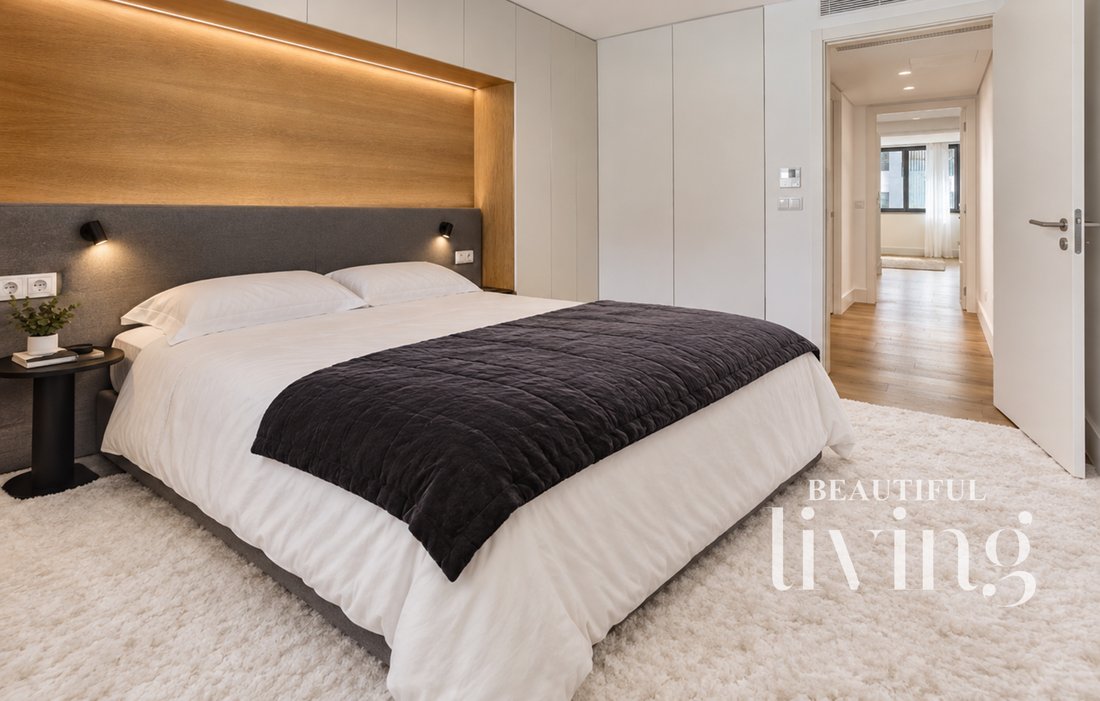 Apartment in Avenidas Novas, Lisbon, Portugal 3 - 19035945