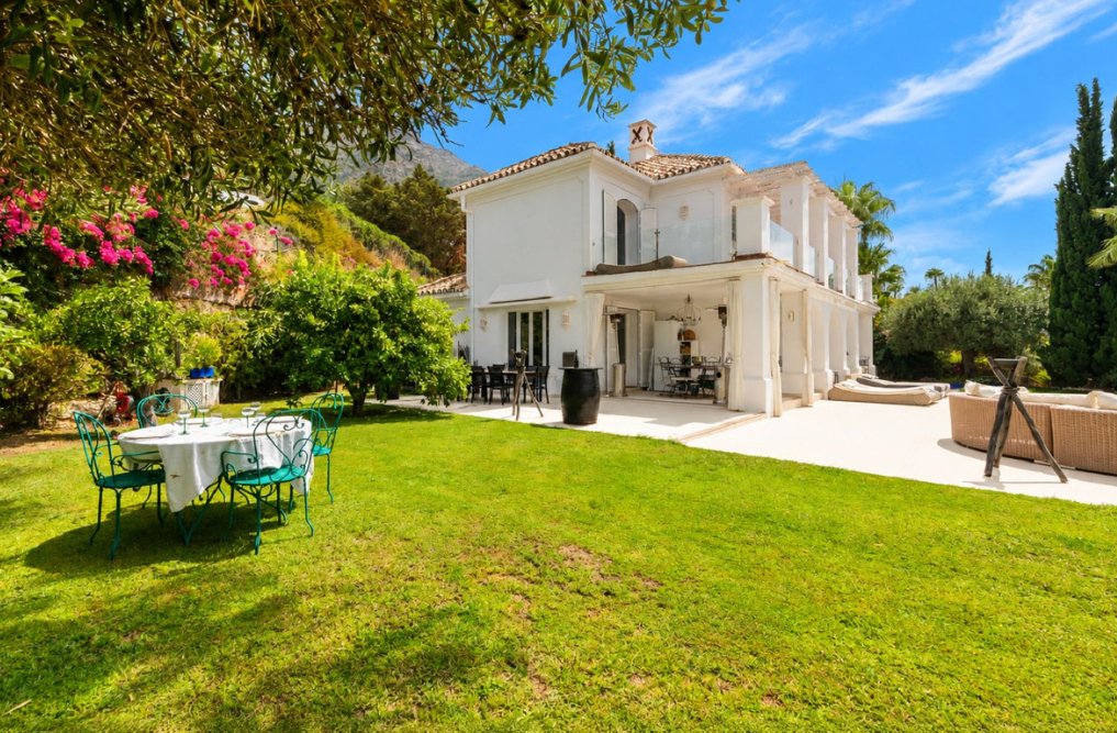 Villa in Marbella, Andalusia, Spain 4 - 19035726