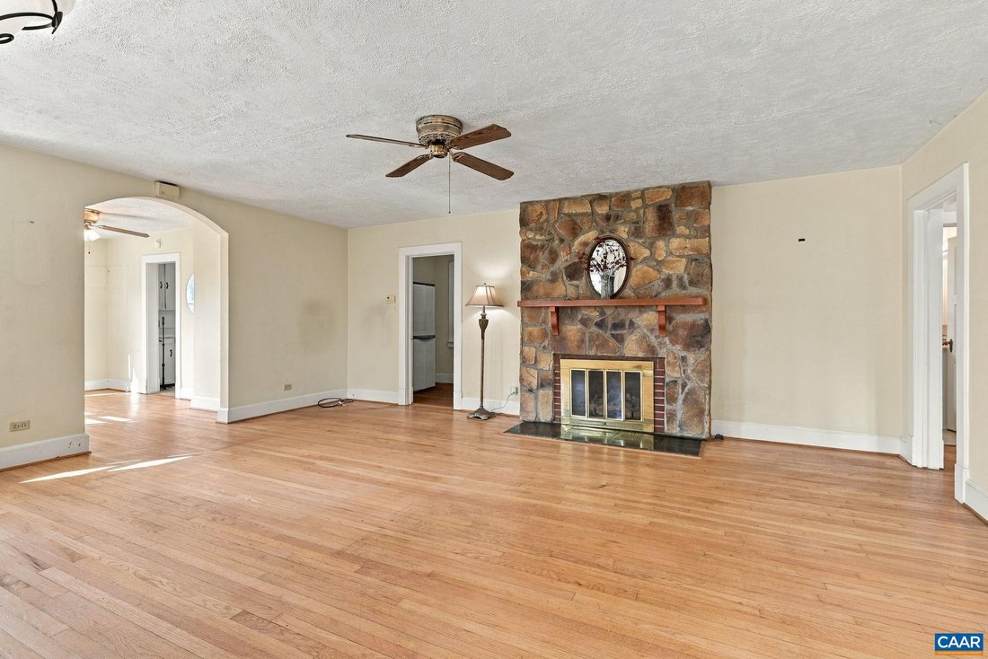 House in Charlottesville, Virginia, United States 5 - 19035346