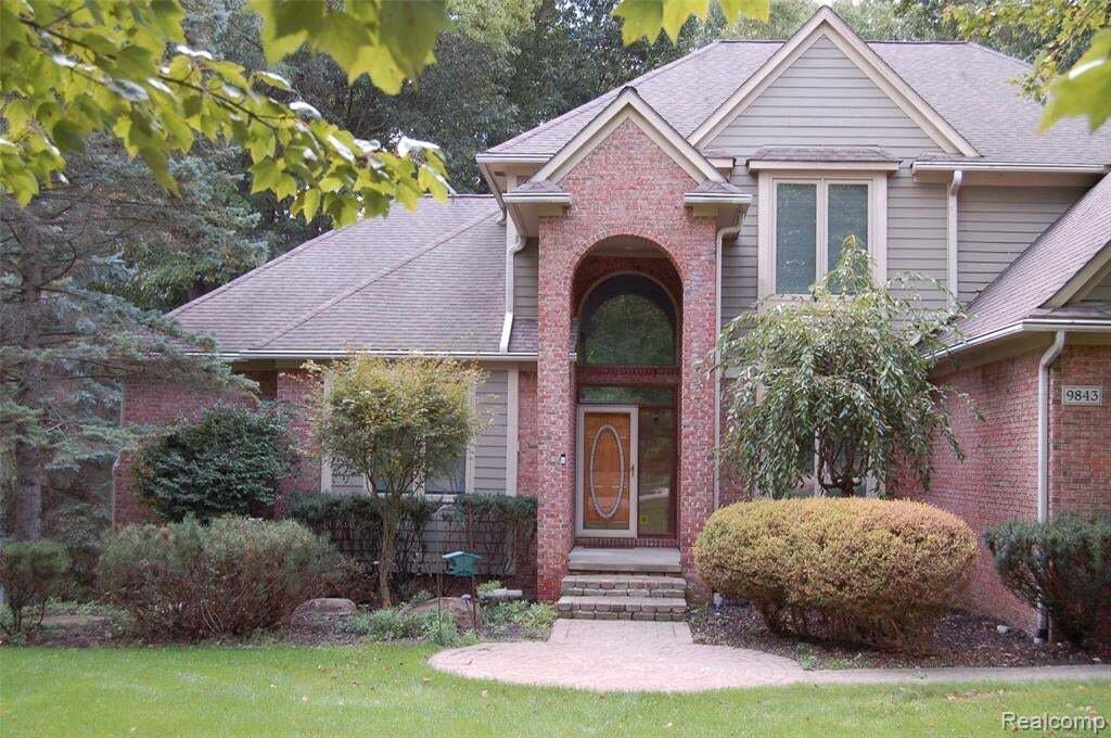 House in Clarkston, Michigan, United States 2 - 19036097