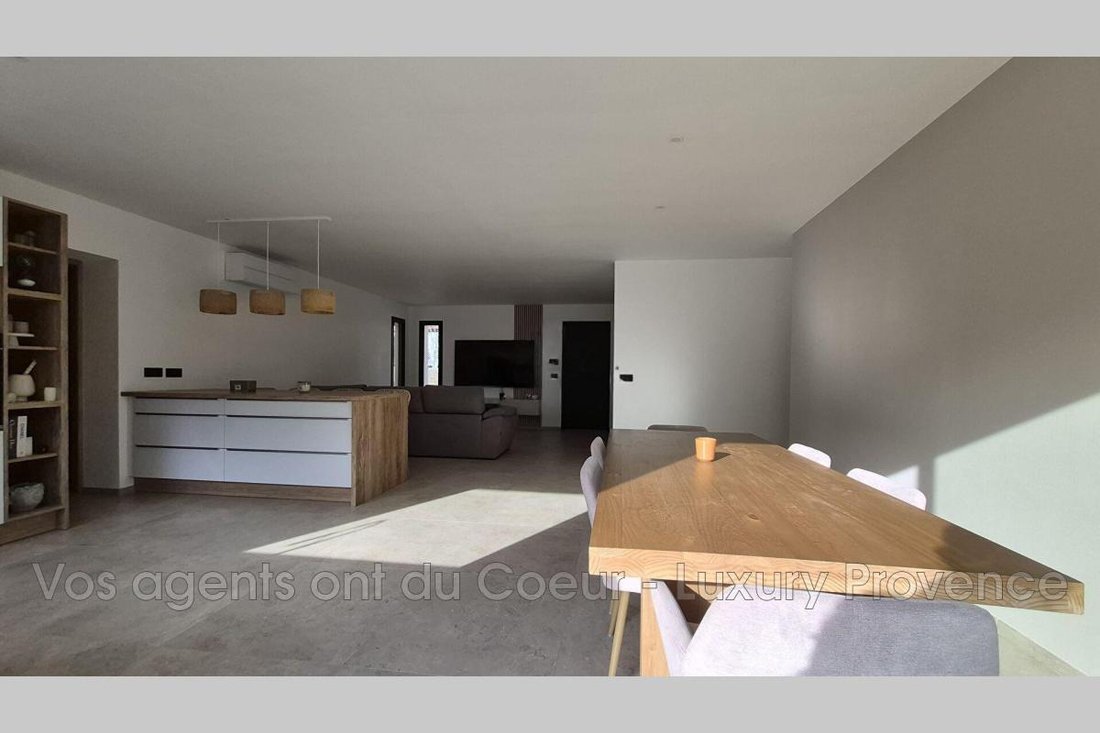 Villa in Rousset, Provence-Alpes-Côte d'Azur, France 5 - 19035794