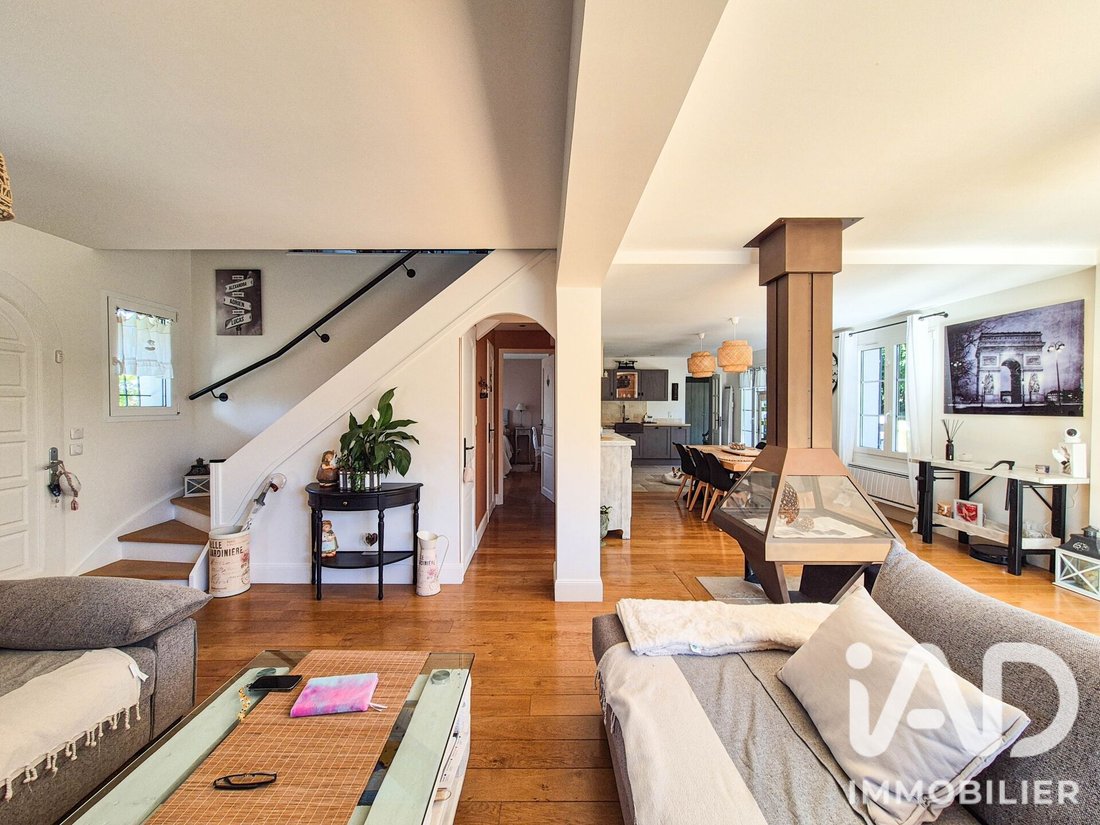House in Maulette, Ile-de-France, France 5 - 19036459