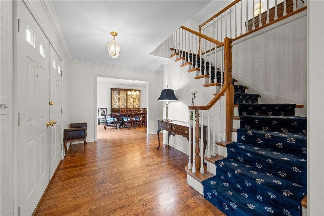 House in Lake Bluff, Illinois, United States 4 - 19036083