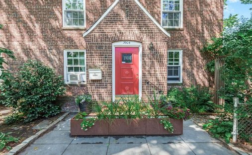House in New York, New York, United States 1