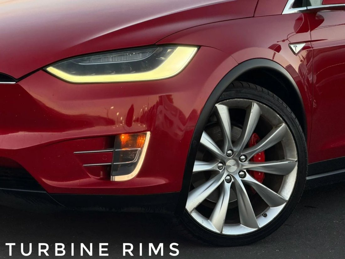 Suv in Sacramento, CA, United States 2 - 19035954