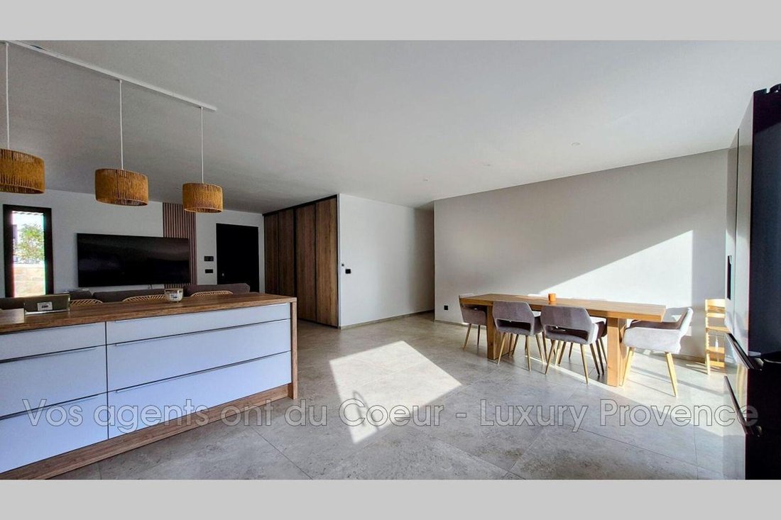 Villa in Rousset, Provence-Alpes-Côte d'Azur, France 4 - 19035794