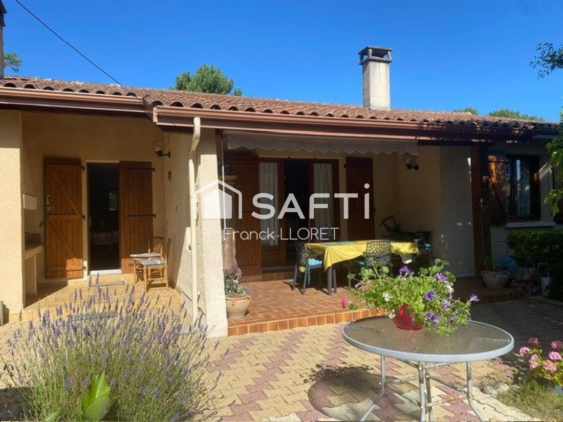 House in Vendays-Montalivet, Nouvelle-Aquitaine, France 1 - 19036226