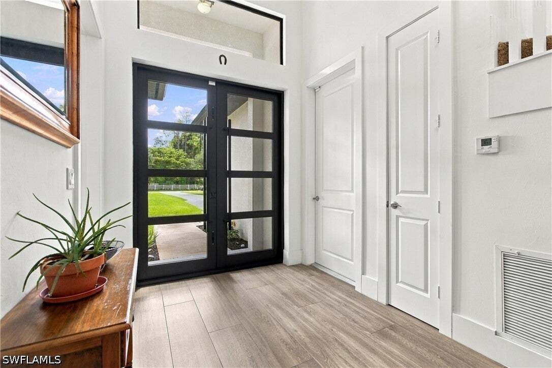 House in Naples, Florida, United States 4 - 19035375
