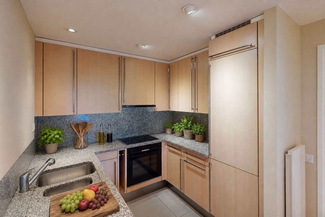 Apartment in Locarno, Ticino, Switzerland 4 - 19035372