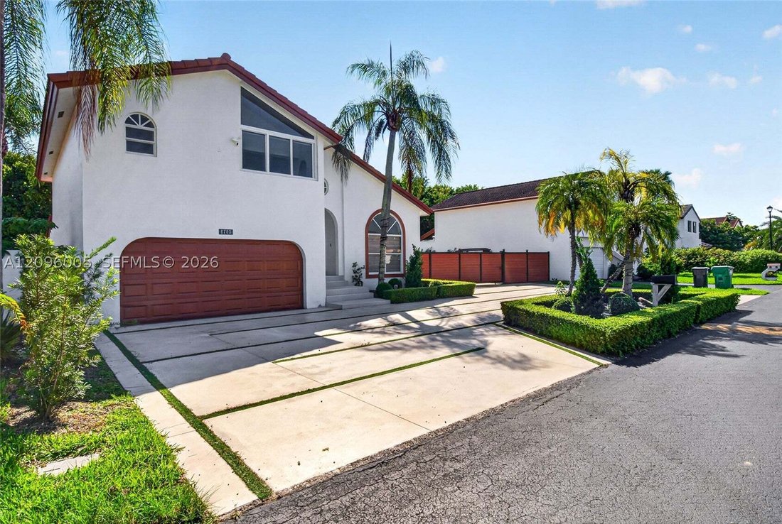House in Miami, Florida, United States 3 - 19035658