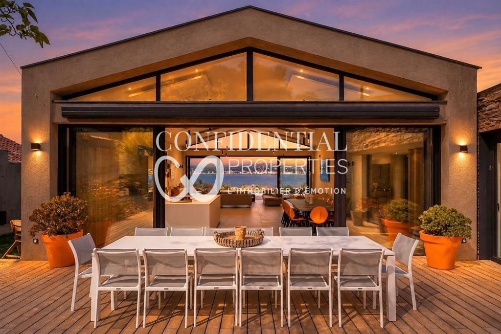 Villa in Saint-Cyr-sur-Mer, Provence-Alpes-Côte d'Azur, France 5 - 19025066