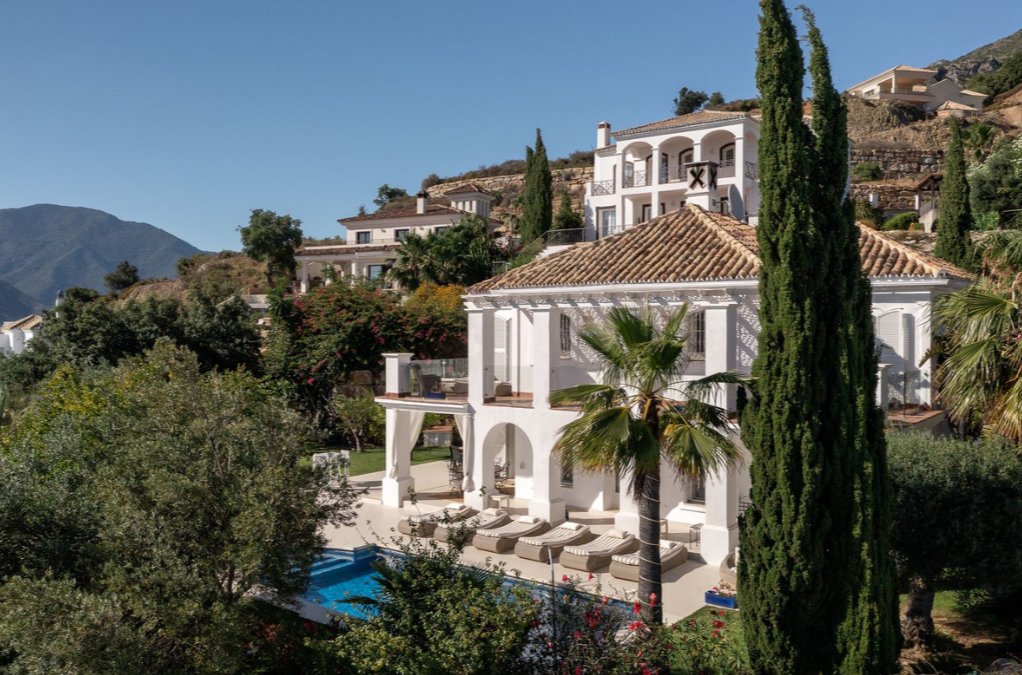 Villa in Marbella, Andalusia, Spain 3 - 19035726