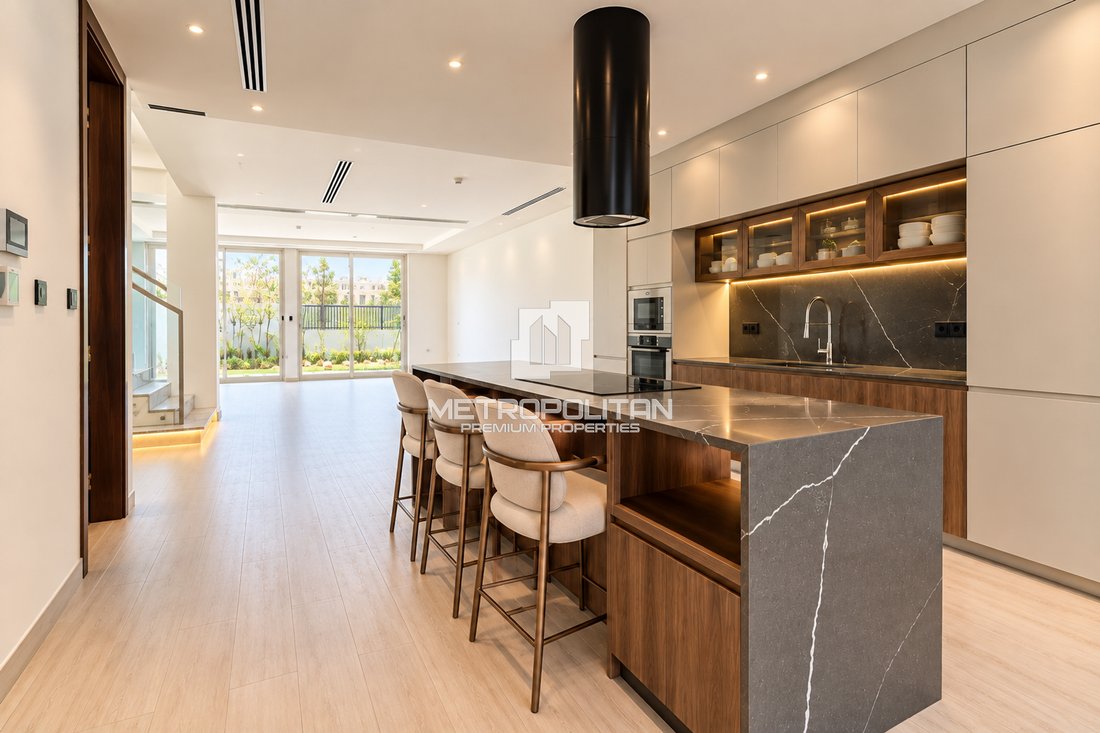 Villa in JVC / Jumeirah Village Circle, Dubai, United Arab Emirates 3 - 19035835