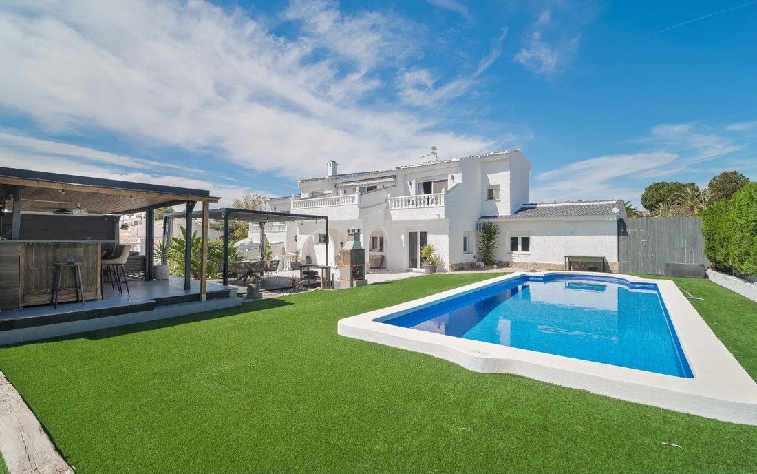 Villa in Quesada, Rojales, Land Valencia 1 - 19035779