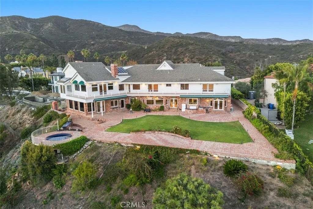 House in Los Angeles, California, United States 3 - 19036032