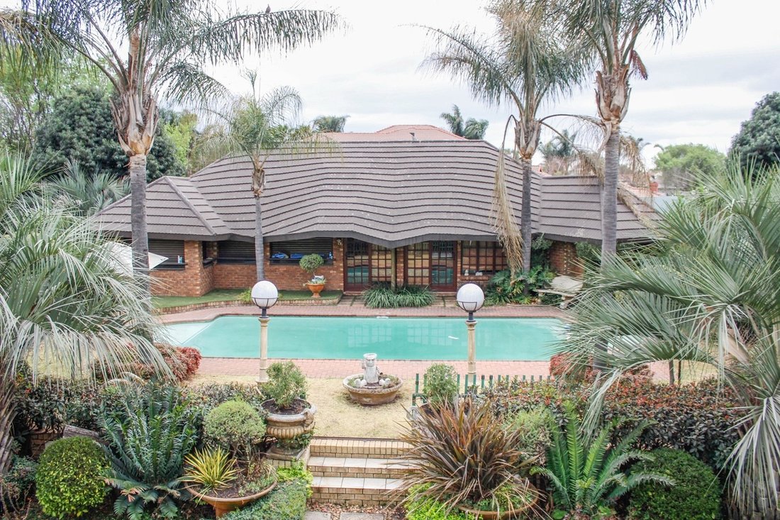 House in Aerorand, Steve Tshwete Local Municipality, South Africa 1 - 19035758