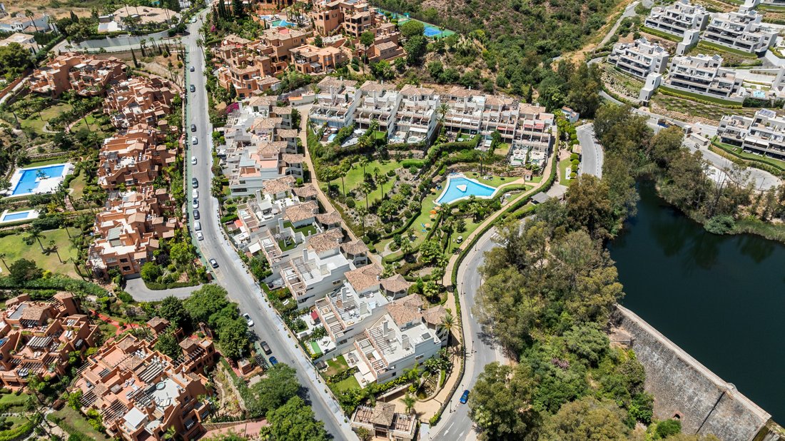 Apartment in Nueva Andalucia, Marbella, Spain 5 - 19035736