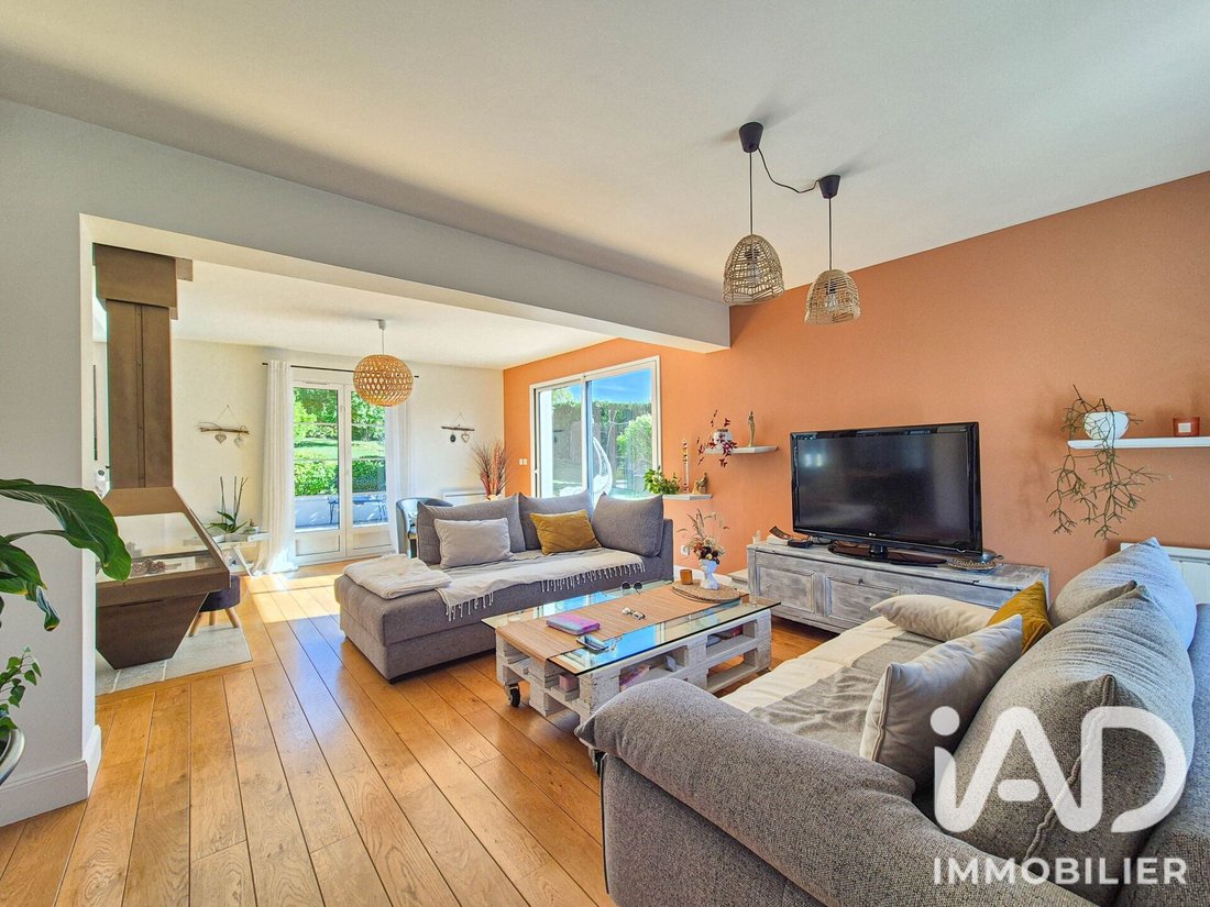 House in Maulette, Ile-de-France, France 4 - 19036459