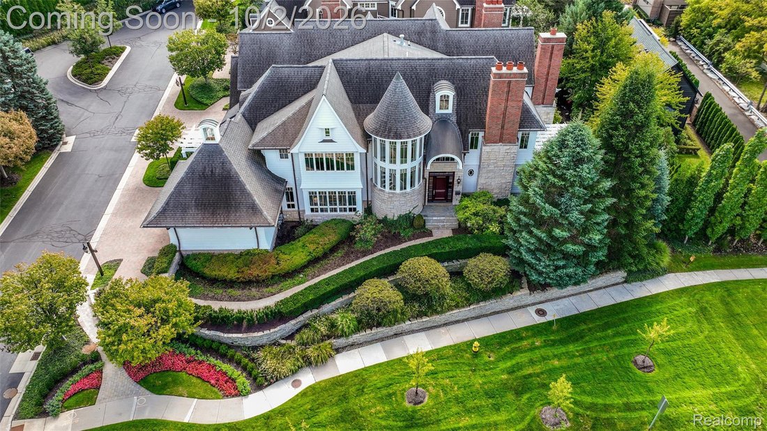 Condo in Birmingham, Michigan, United States 5 - 19036195