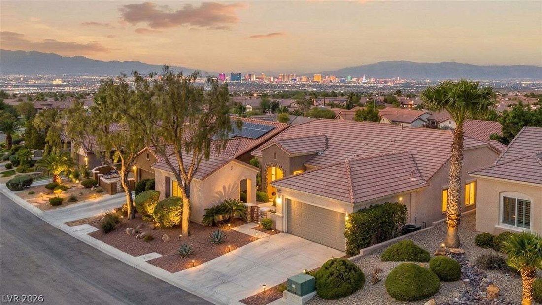 House in Henderson, Nevada, United States 1 - 19035388