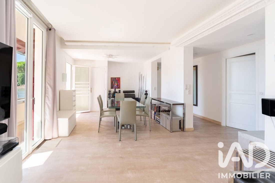 House in Cannes, Provence-Alpes-Côte d'Azur, France 5 - 19036447