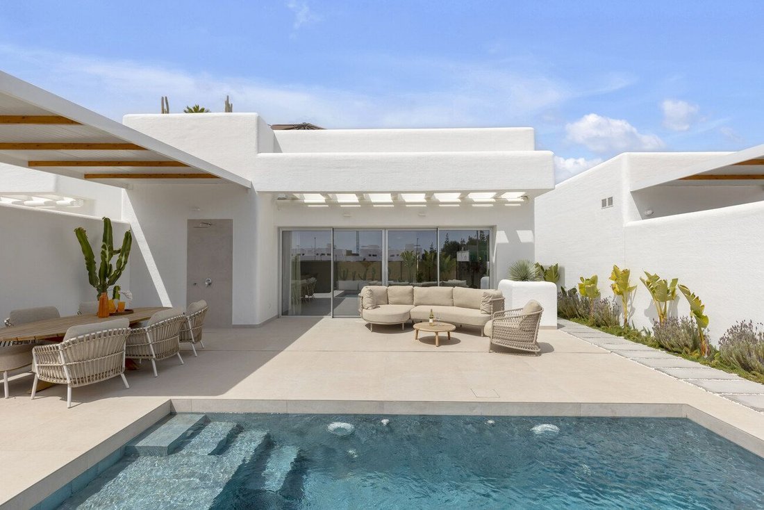 Villa in Los Alcazares, Región de Murcia, Spain 5 - 19035761