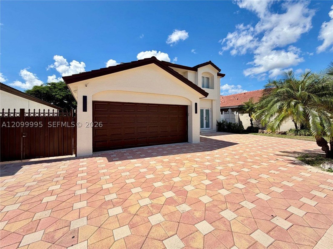 Casa a West Miami, Florida, Stati Uniti 2 - 19027123