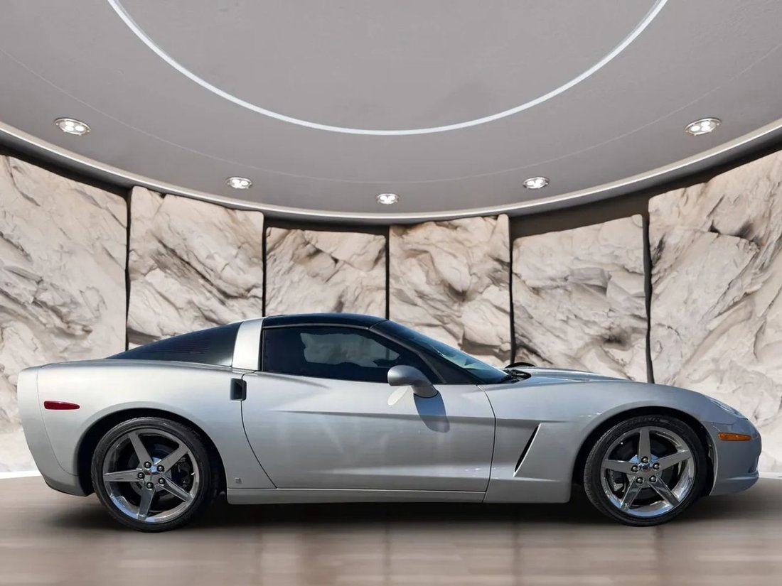 Coupe in Ontario, CA, United States 4 - 19035785