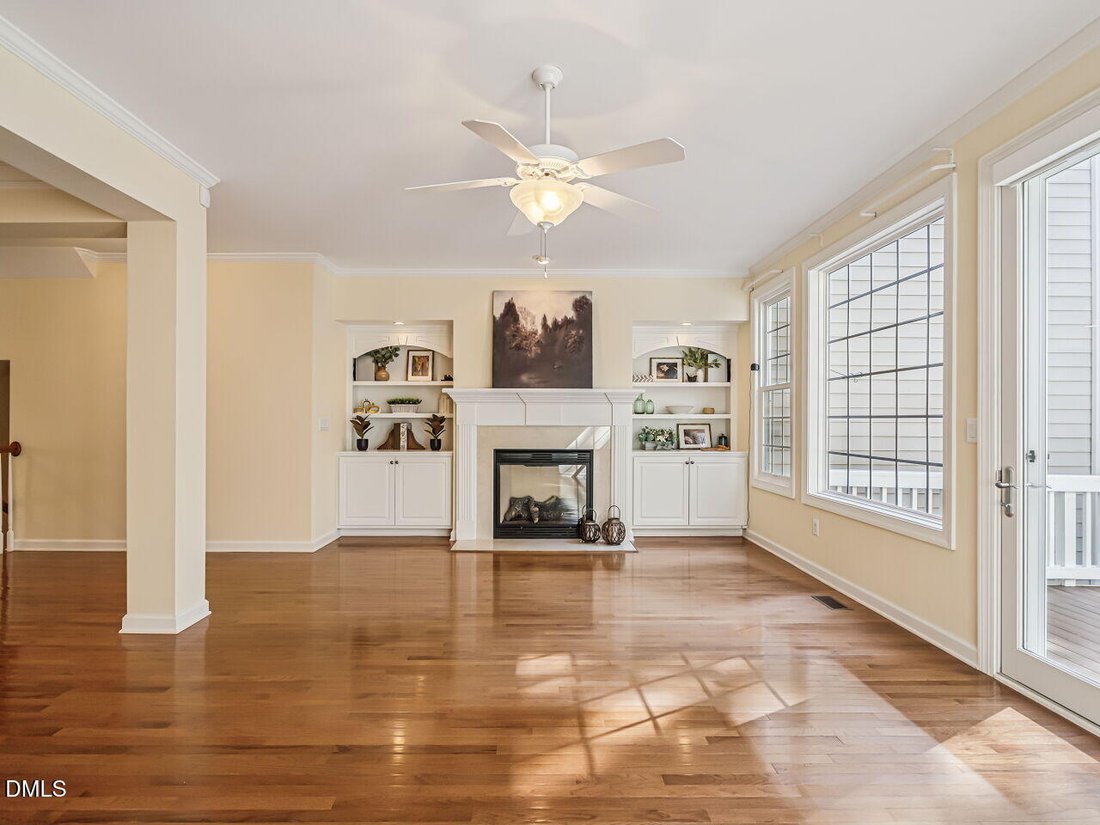 Townhouse en Cary, Carolina del Norte, Estados Unidos 3 - 19035845