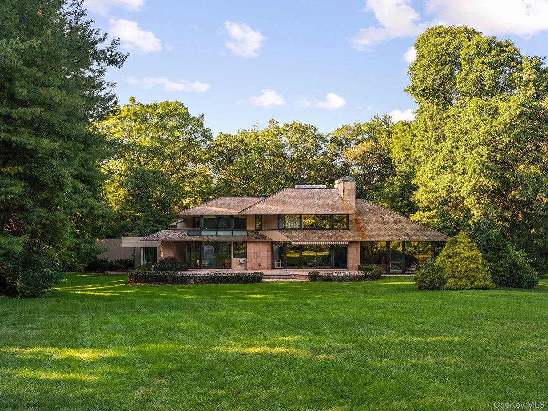 House in Old Westbury, New York, United States 1 - 19032435