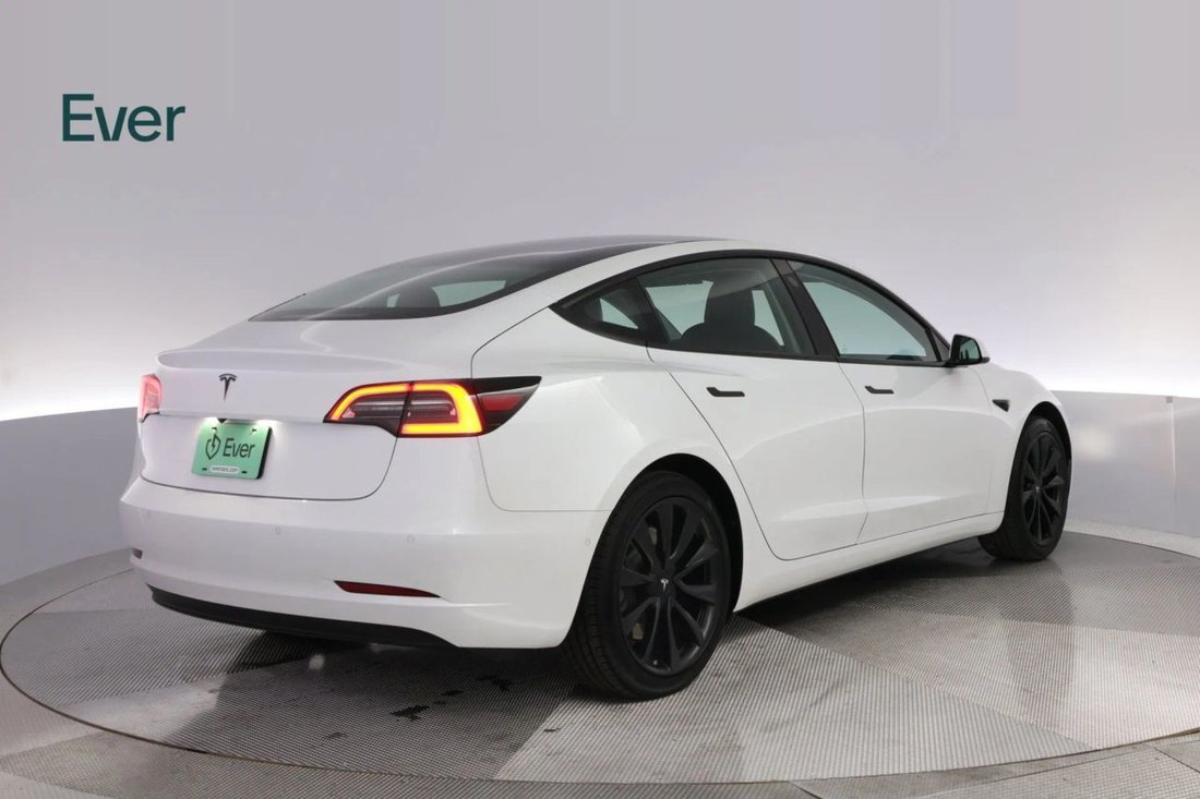Sedan in San Francisco, CA, United States 3 - 19035983