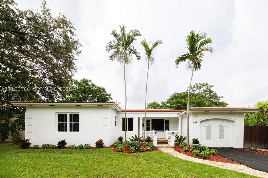 House in Miami, Florida, United States 1 - 19035677
