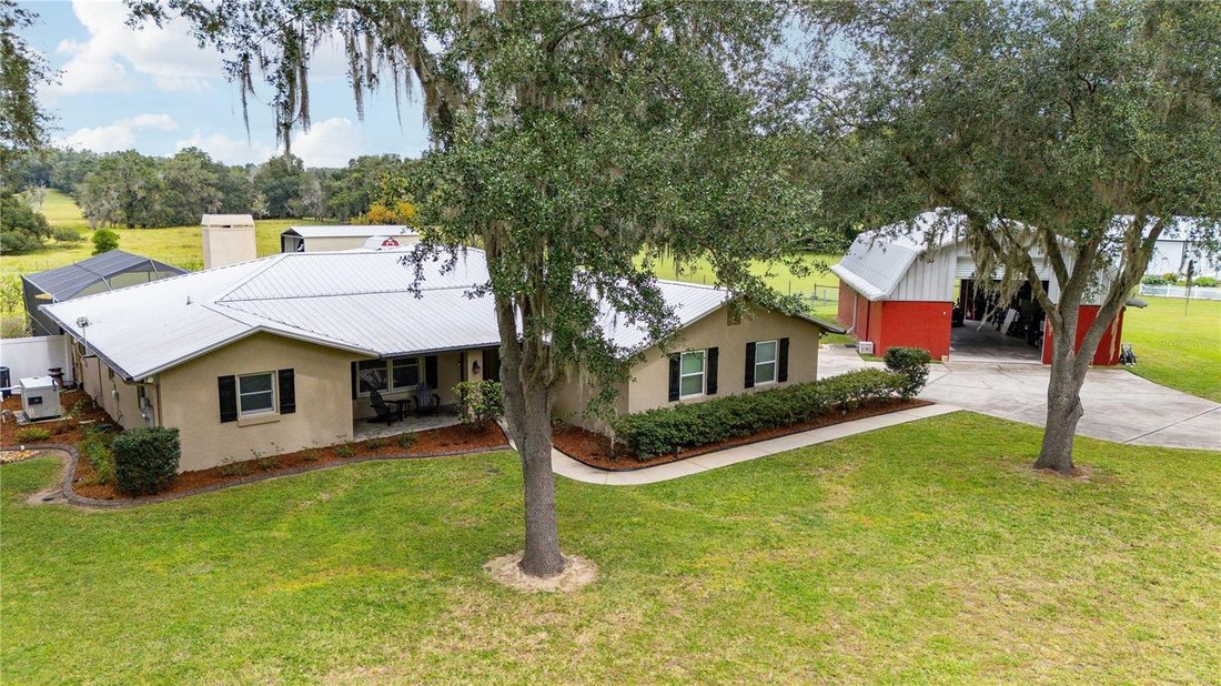 Maison à Dade City, Floride, États-Unis 2 - 19035924