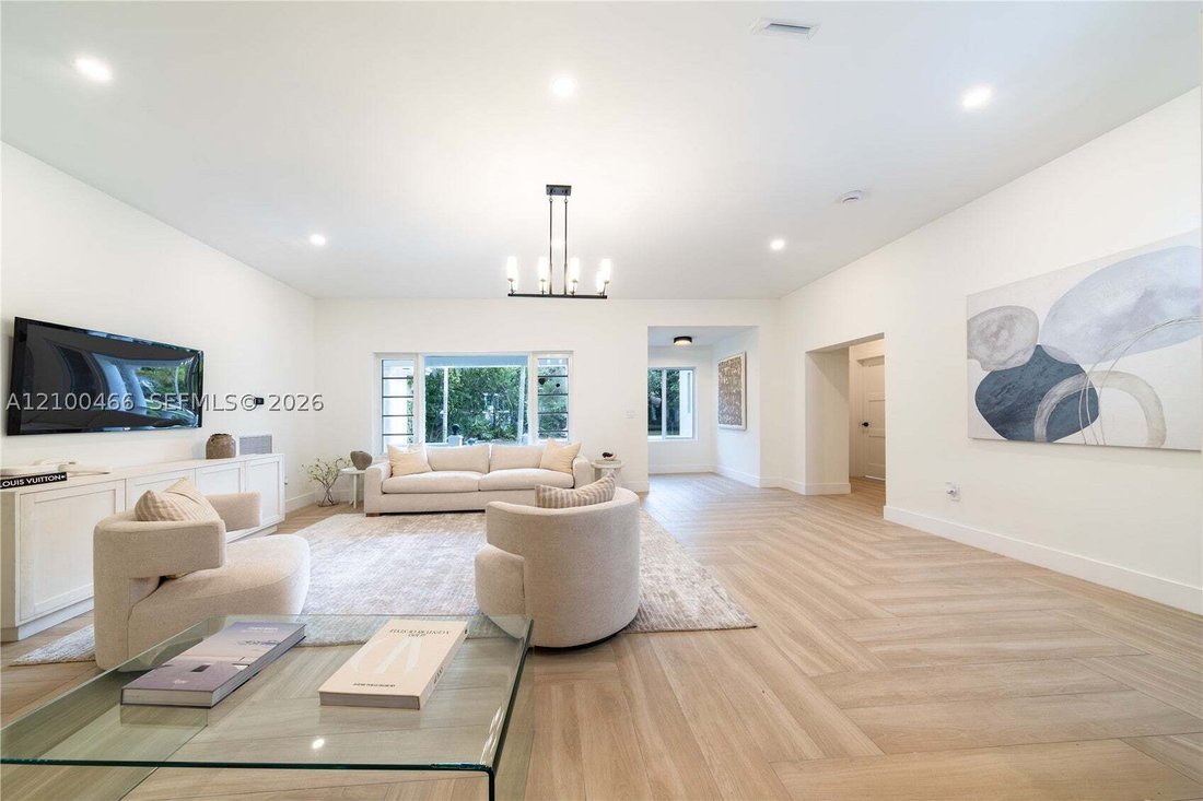 House in Miami, Florida, United States 5 - 19035677