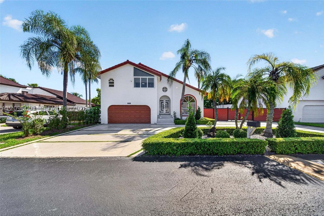 House in Miami, Florida, United States 2 - 19035658