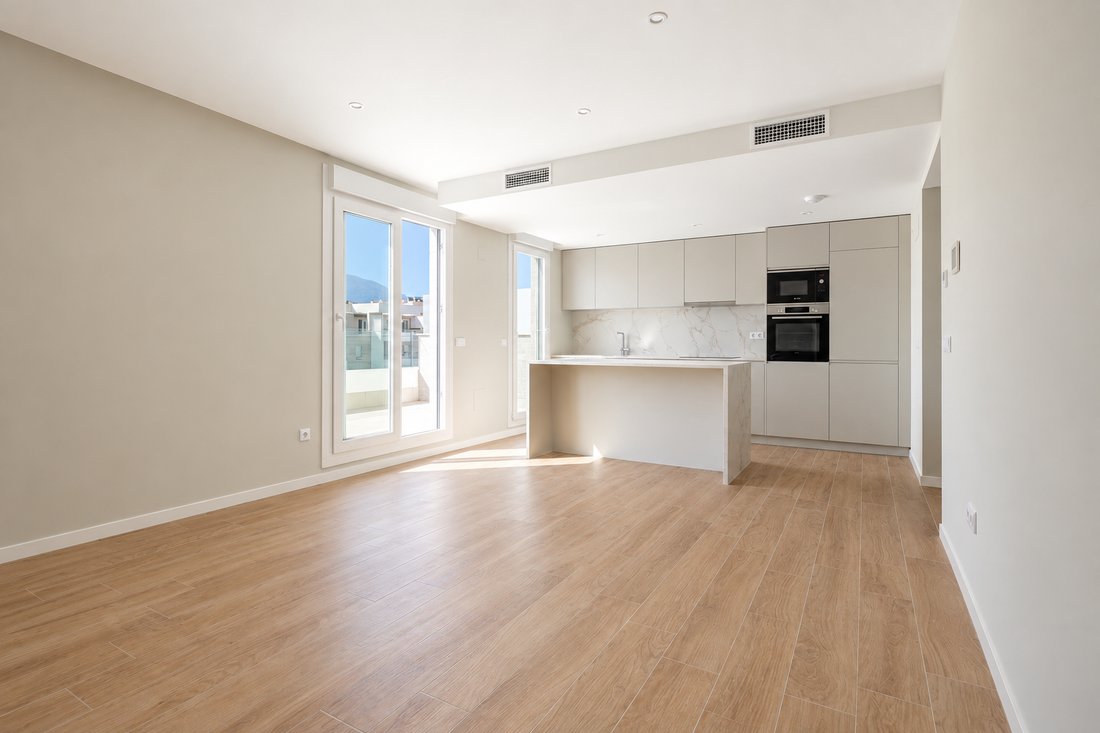 Penthouse in Nueva Andalucia, Marbella, Spain 5 - 19035738