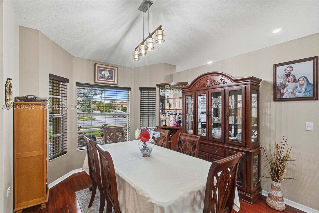 House in Plantation, Florida, United States 5 - 19035699