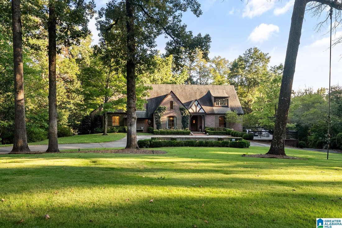 House in Mountain Brook, Alabama, United States 2 - 19035419