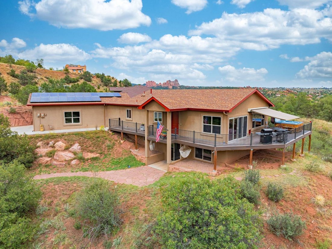 Farm Ranch in Manitou Springs, Colorado, United States 3 - 19035458