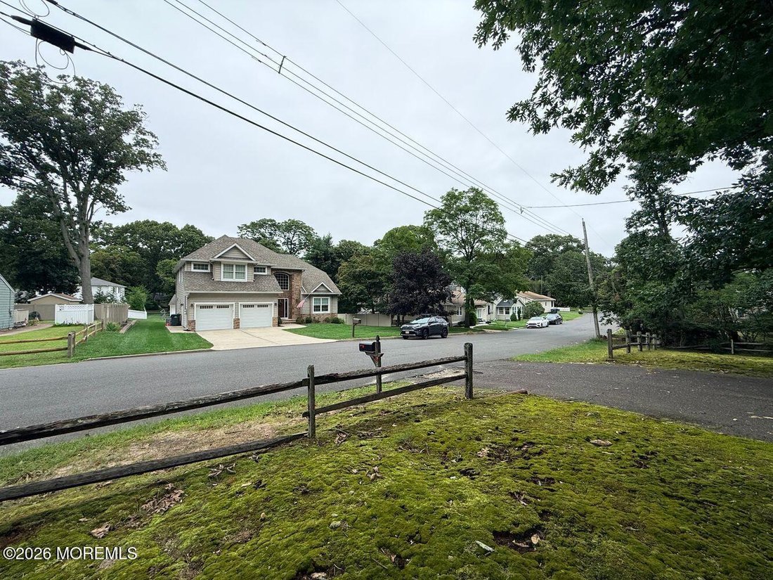 Casa a Oakhurst, New Jersey, Stati Uniti 4 - 19035338