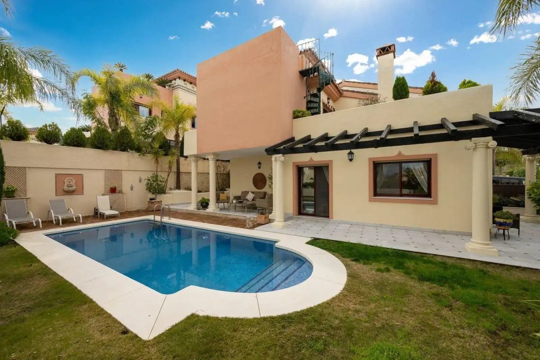 Townhouse in Coin, Andalusia, Spain 2 - 19035483