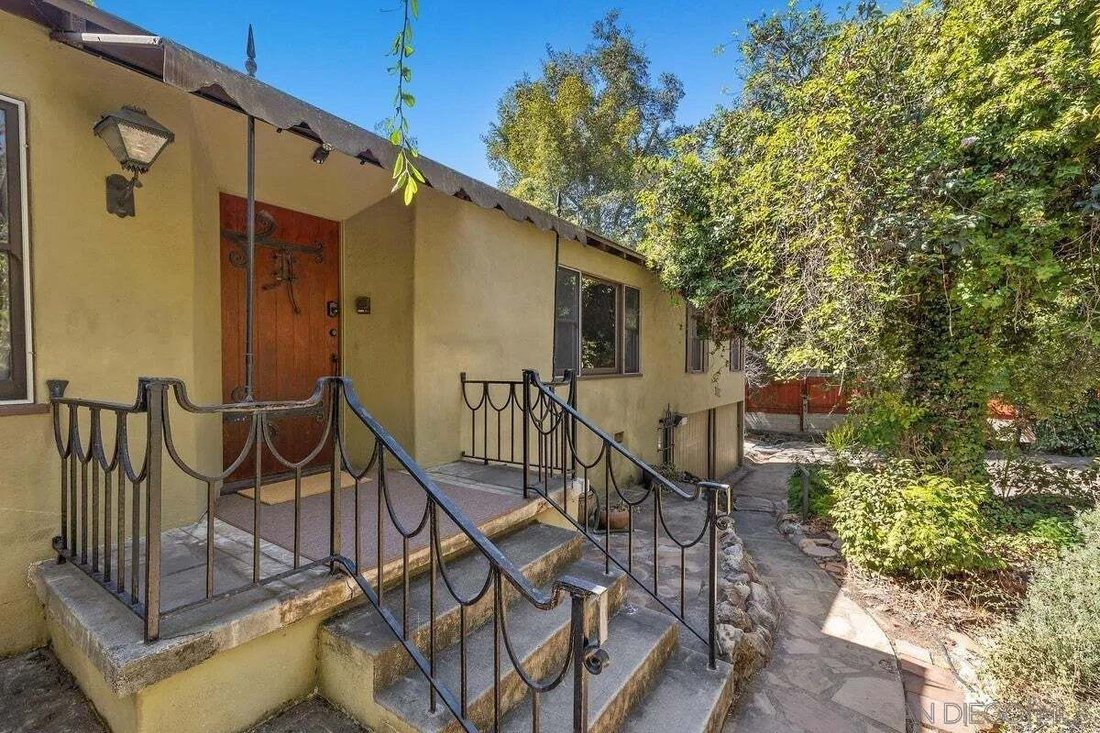 House in La Mesa, California, United States 3 - 19036037