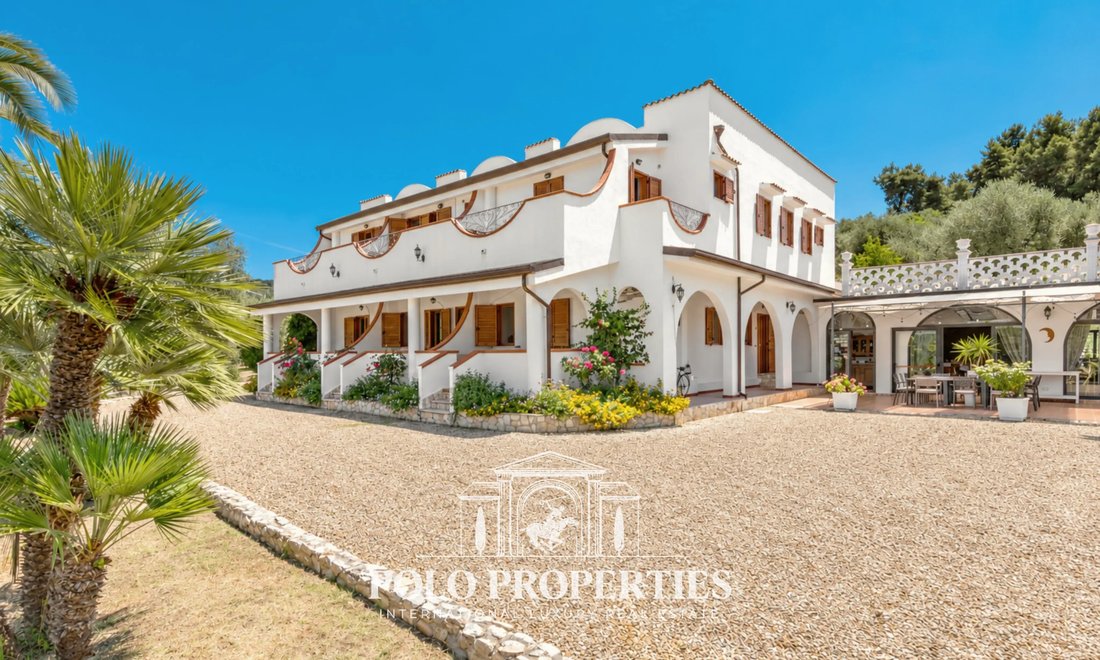 Tenuta a Peschici, Puglia, Italia 1 - 19035710